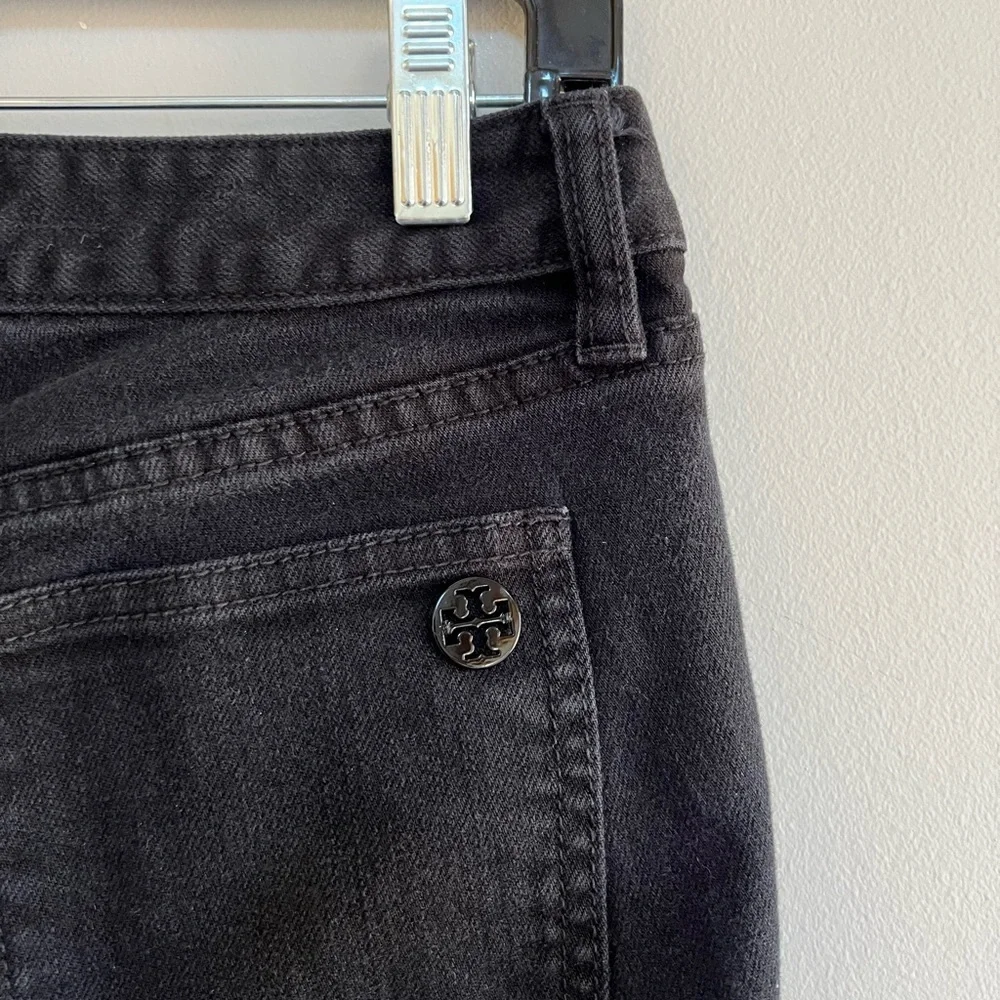 Tory Burch Super Skinny Jeans in Black, size 26